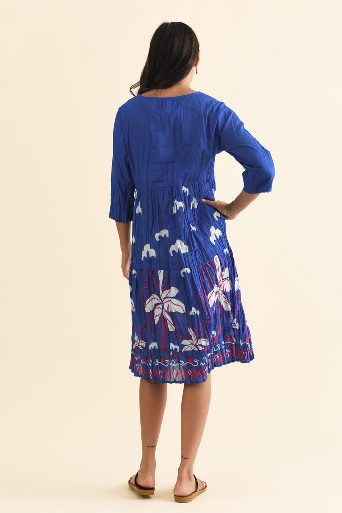 Milana Cobalt Tropical Crinkle Cotton Dress,Brunette model,alt text|model:Brontie