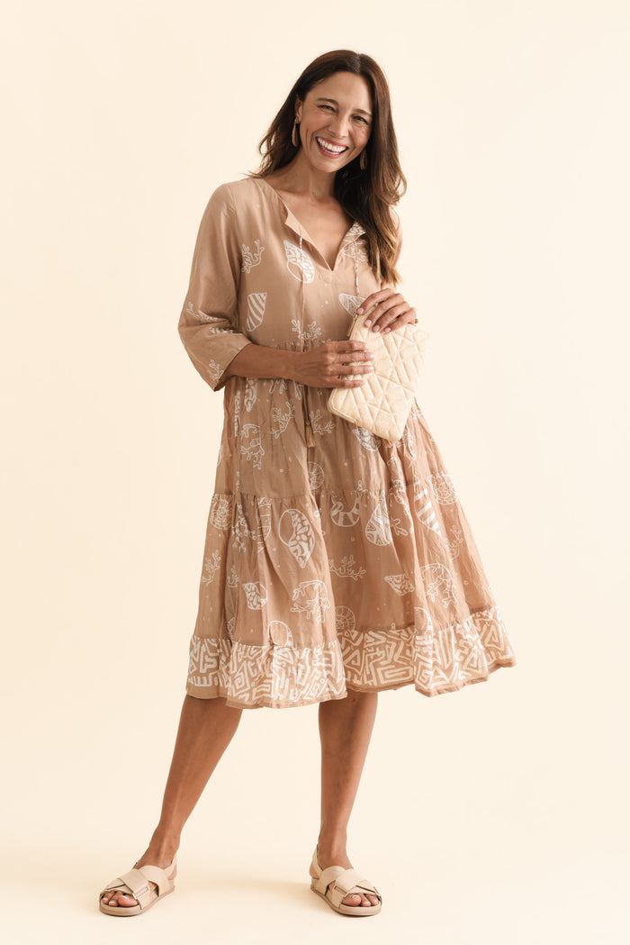 Milana Mocha Seashell Crinkle Cotton Dress,Brunette model,alt text|model:Cara