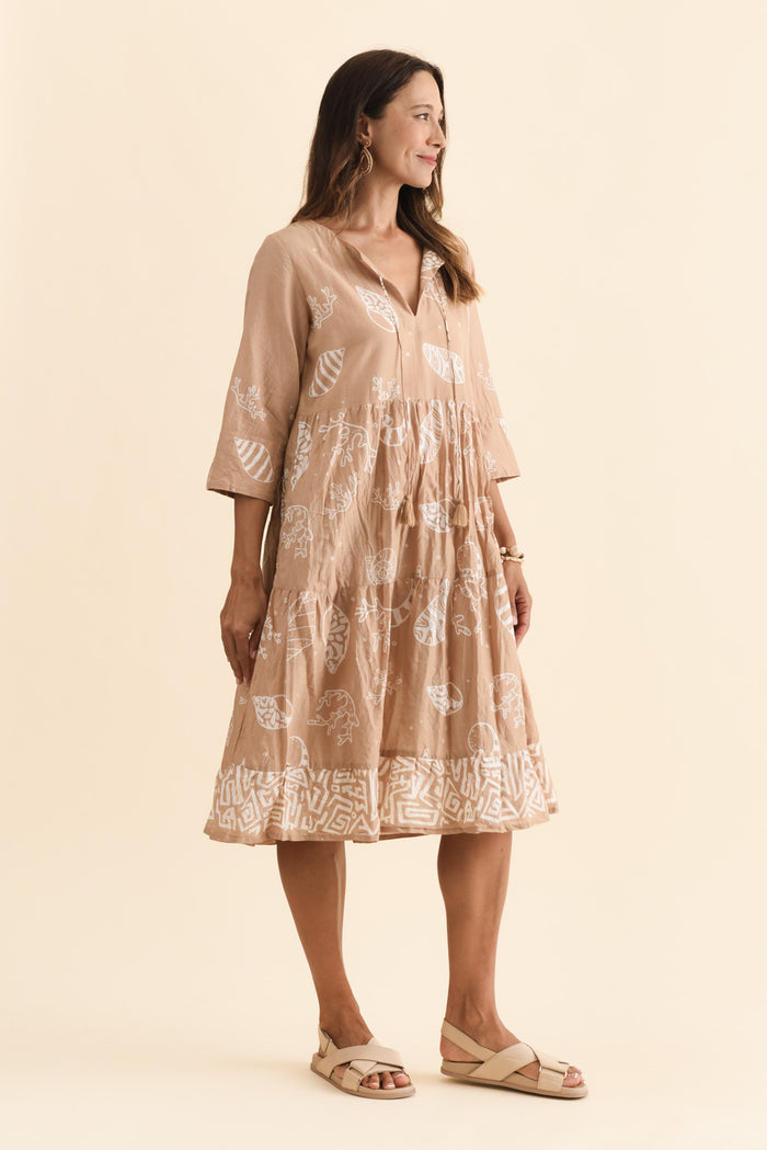 Milana Mocha Seashell Crinkle Cotton Dress,Brunette model,alt text|model:Cara