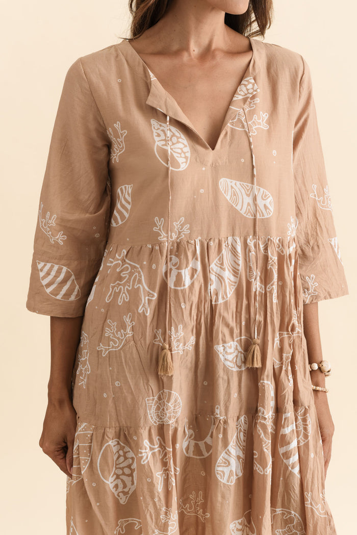 Milana Mocha Seashell Crinkle Cotton Dress,Brunette model,alt text|model:Cara