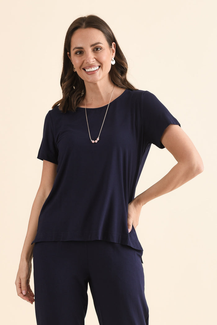 Minelli Navy Bamboo Tee,Front,Brunette model,alt text|model:MJ