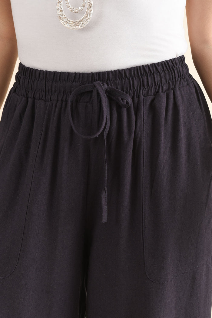 Minnelli Dark Blue Linen Cotton Pants,Detail,Brunette model,alt text|model:MJ