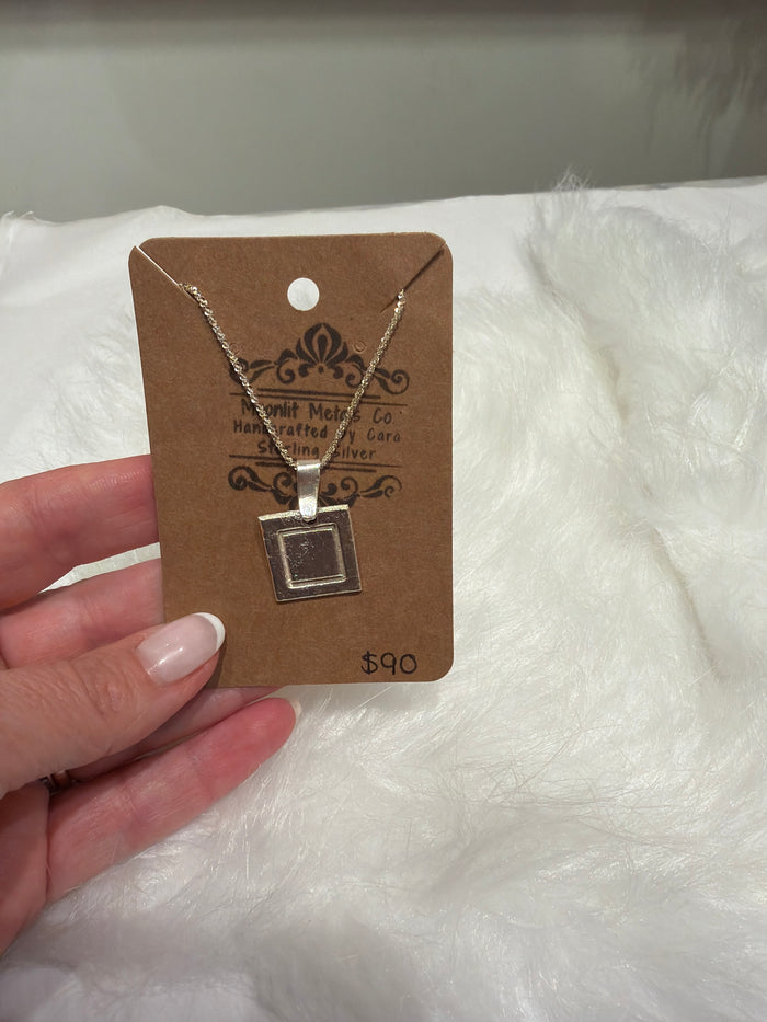 MOONLIT METALS DIAMOND CUT NECKLACE-20 INCHES