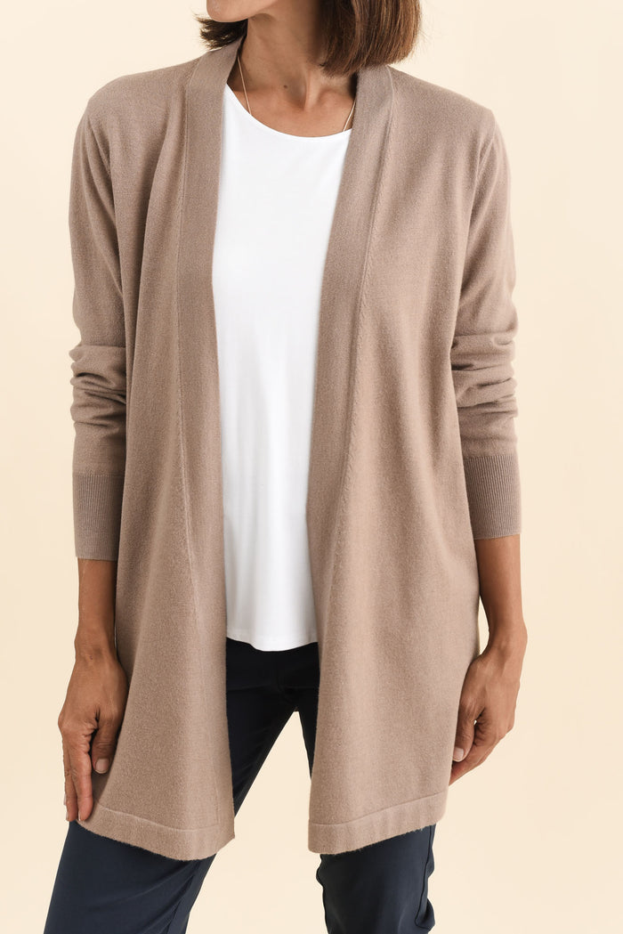 Morocco Mocha Knit Cardigan,Brunette model,alt text|model:Cara