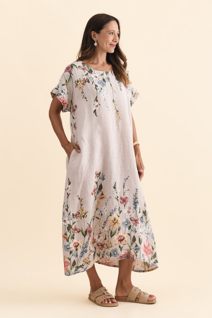 Morrison Blush Floral Linen Pocket Dress,Brunette model,alt text|model:Cara
