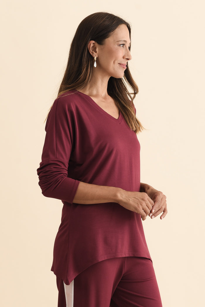 Munich Burgundy V Neck Top,Brunette model,alt text|model:Cara
