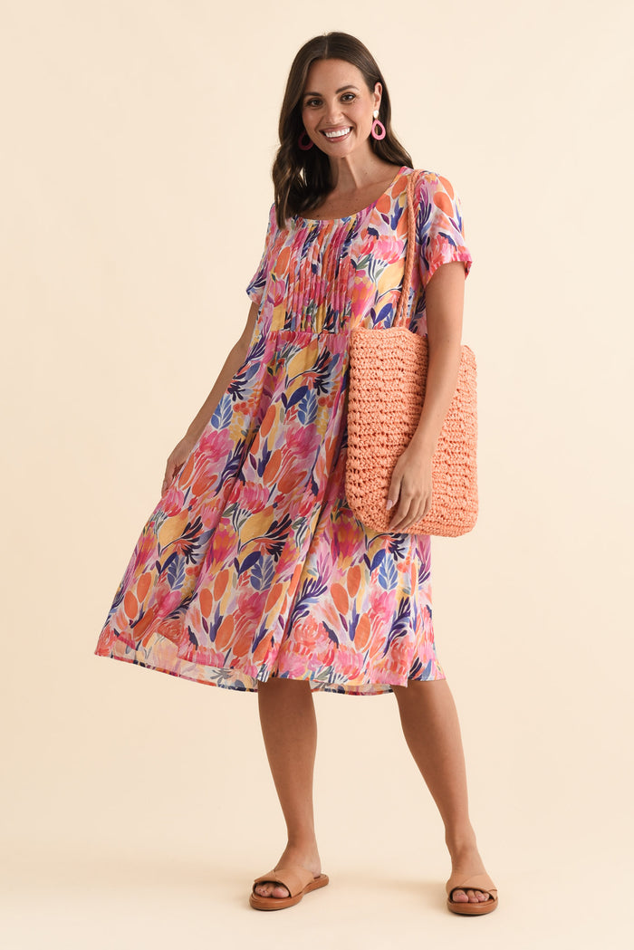 Murano Pink Garden Cotton Dress,Brunette model,alt text|model:MJ