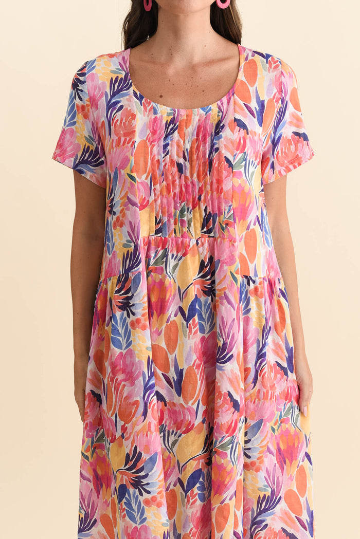 Murano Pink Garden Cotton Dress,Brunette model,alt text|model:MJ