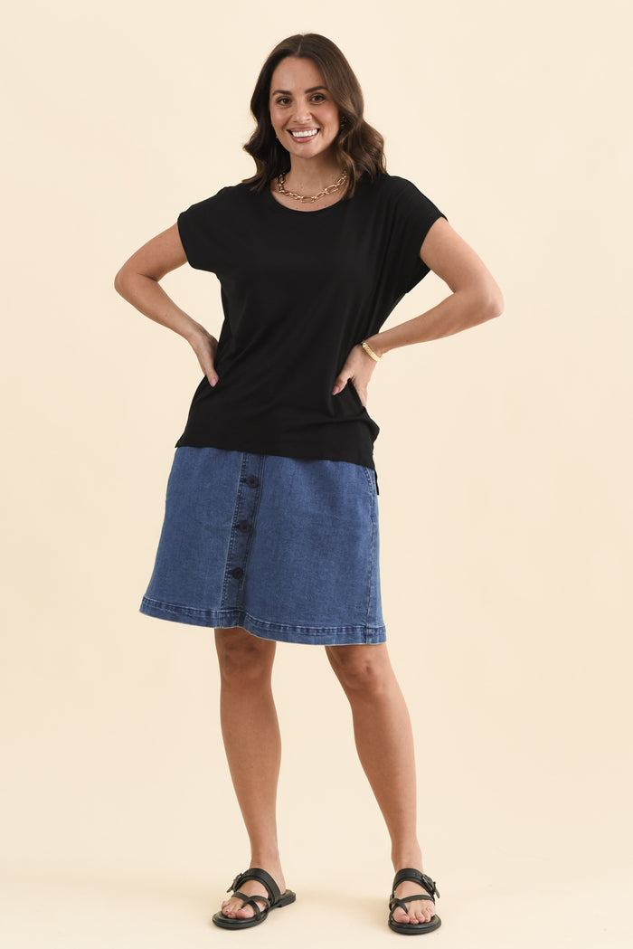 Newton Black Drape Tee,Full Body,Brunette model,alt text|model:MJ
