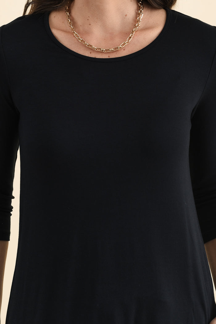 Nicky Black 3/4 Sleeve Top,Detail,Brunette model,alt text|model:MJ