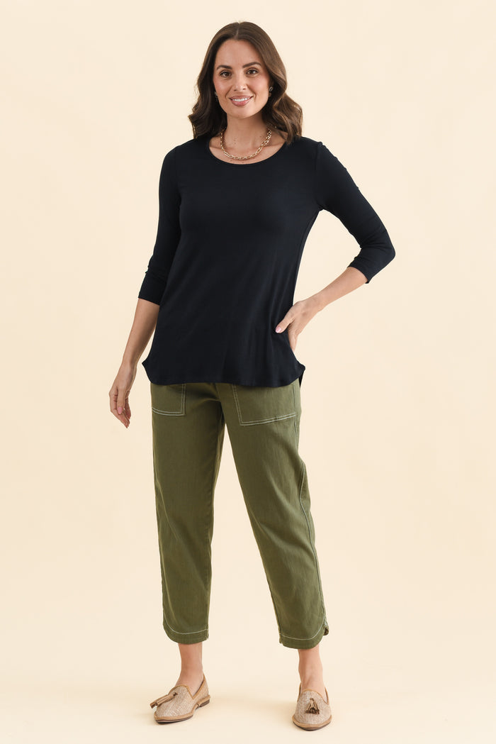 Nicky Black 3/4 Sleeve Top,Full Body,Brunette model,alt text|model:MJ