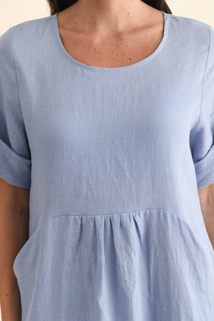 Nolita Blue Linen Pocket Dress,Brunette model,alt text|model:MJ