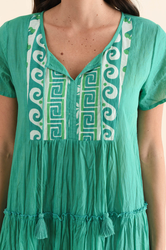 Nona Green Beach Crinkle Cotton Maxi Dress,Detail,Brunette model,alt text|model:MJ