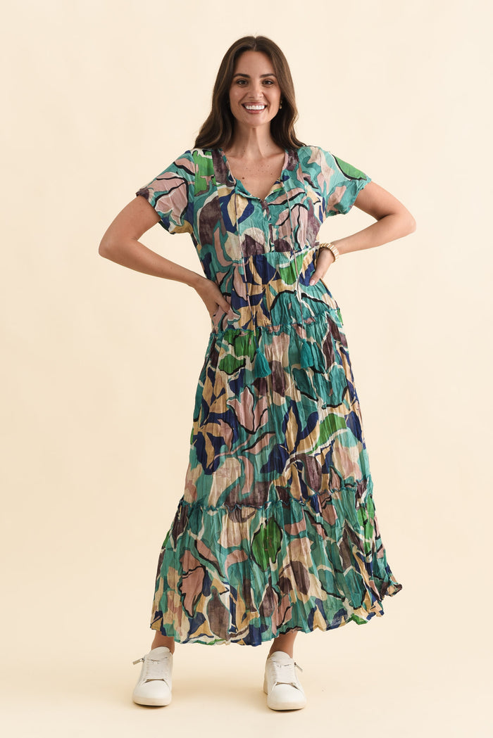 Nona Teal Foliage Crinkle Cotton Maxi Dress,Brunette model,alt text|model:MJ