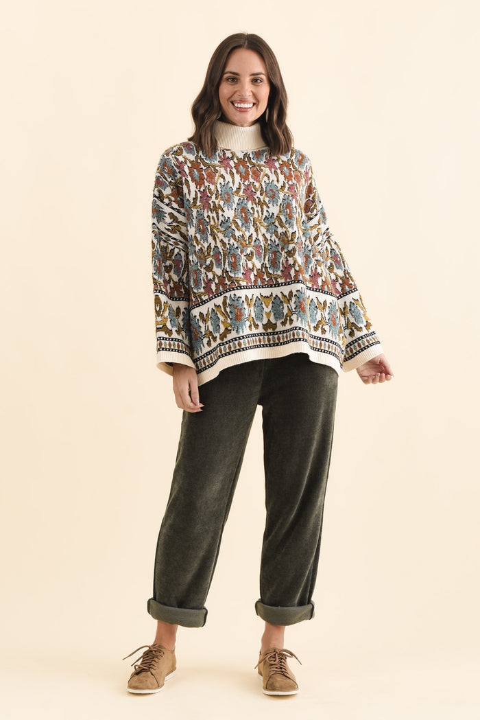 Nordin Cream Motif Knit Jumper,Brunette model,alt text|model:MJ