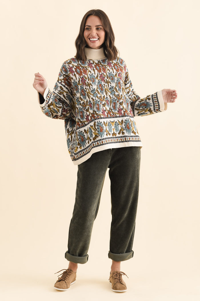 Nordin Cream Motif Knit Jumper,Brunette model,alt text|model:MJ