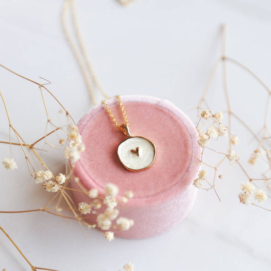 Oh So Lovely ARIELLA, Sweet Heart Necklace, Pretty Gift for her