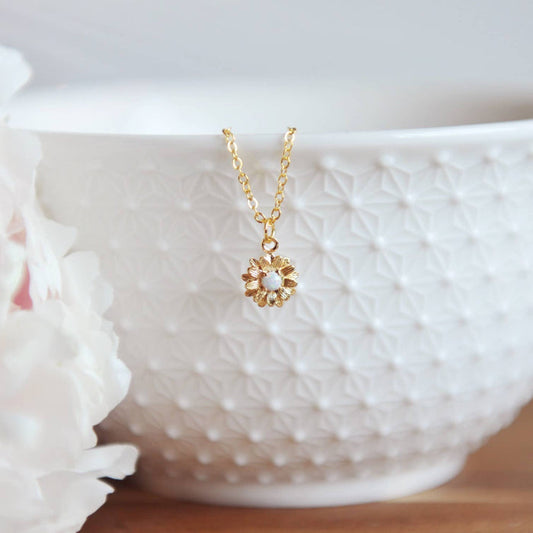 Oh So Lovely DAISY Necklace
