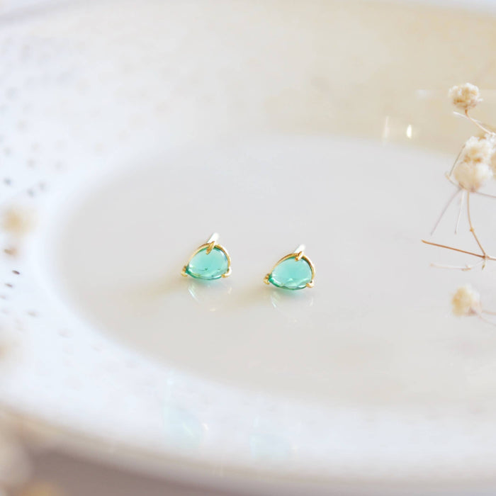 Oh So Lovely Emerald Tear Drop Stud Earrings