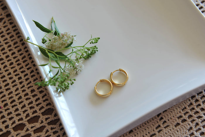 Oh So Lovely Lucia flat hoop