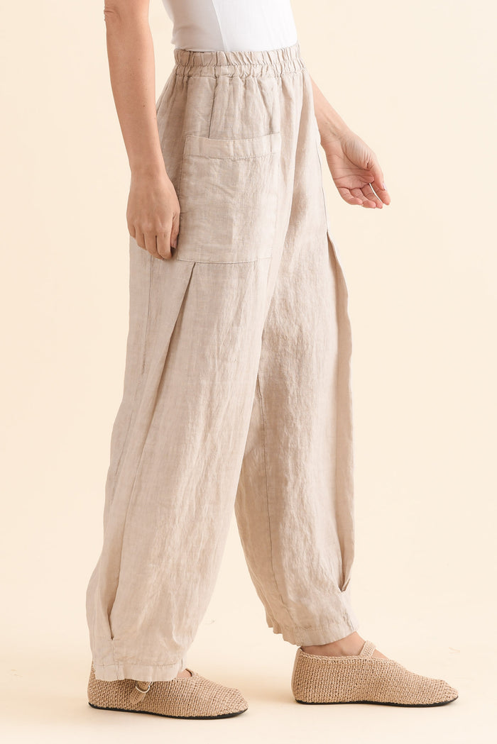 Ona Natural Linen Barrel Pants,Side,Brunette model,alt text|model:MJ