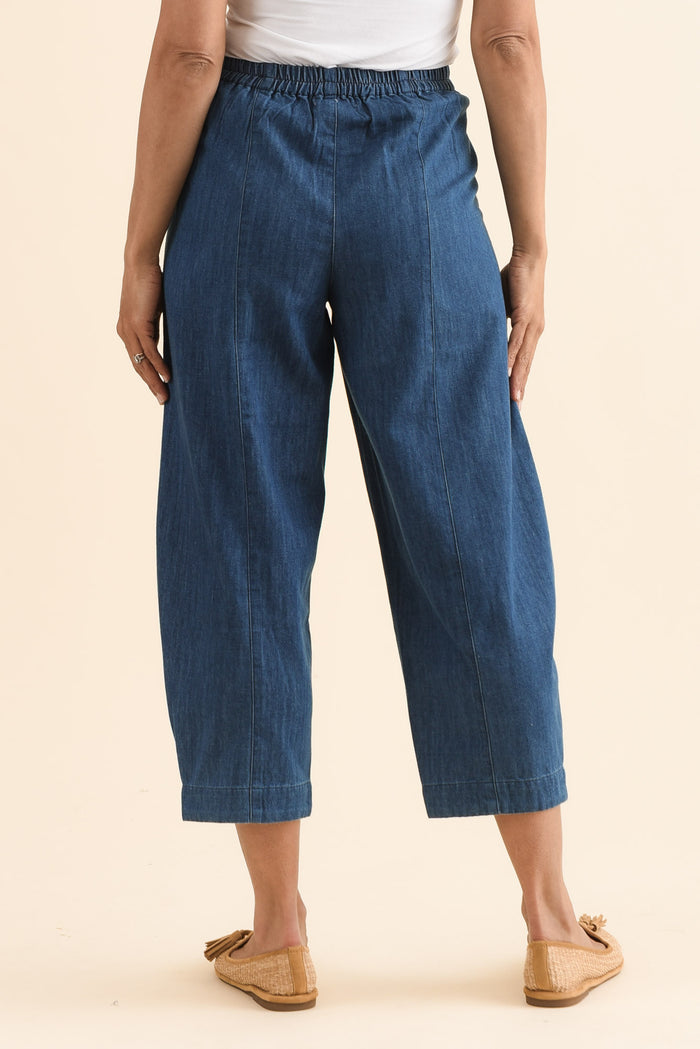 Ottie Blue Cotton Barrel Pants,Back,Brunette model,alt text|model:Cara