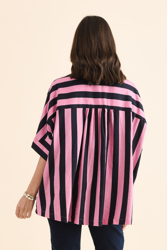 Palermo Navy Stripe Linen Blend Shirt,Back,Brunette model,alt text|model:MJ