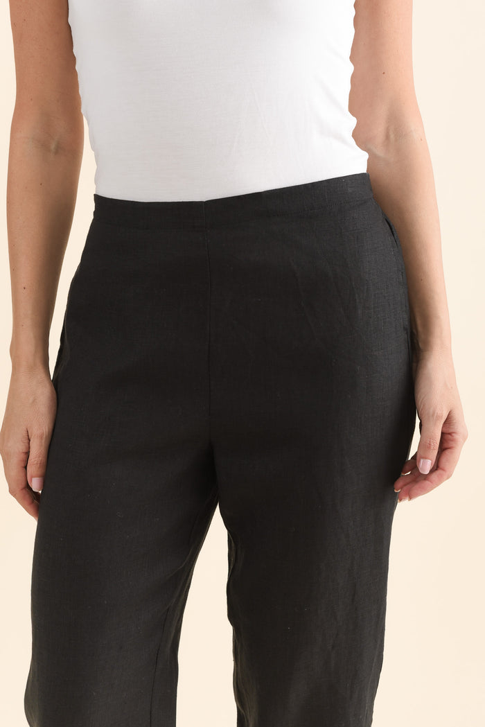 Paolo Black Linen 7/8 Pants