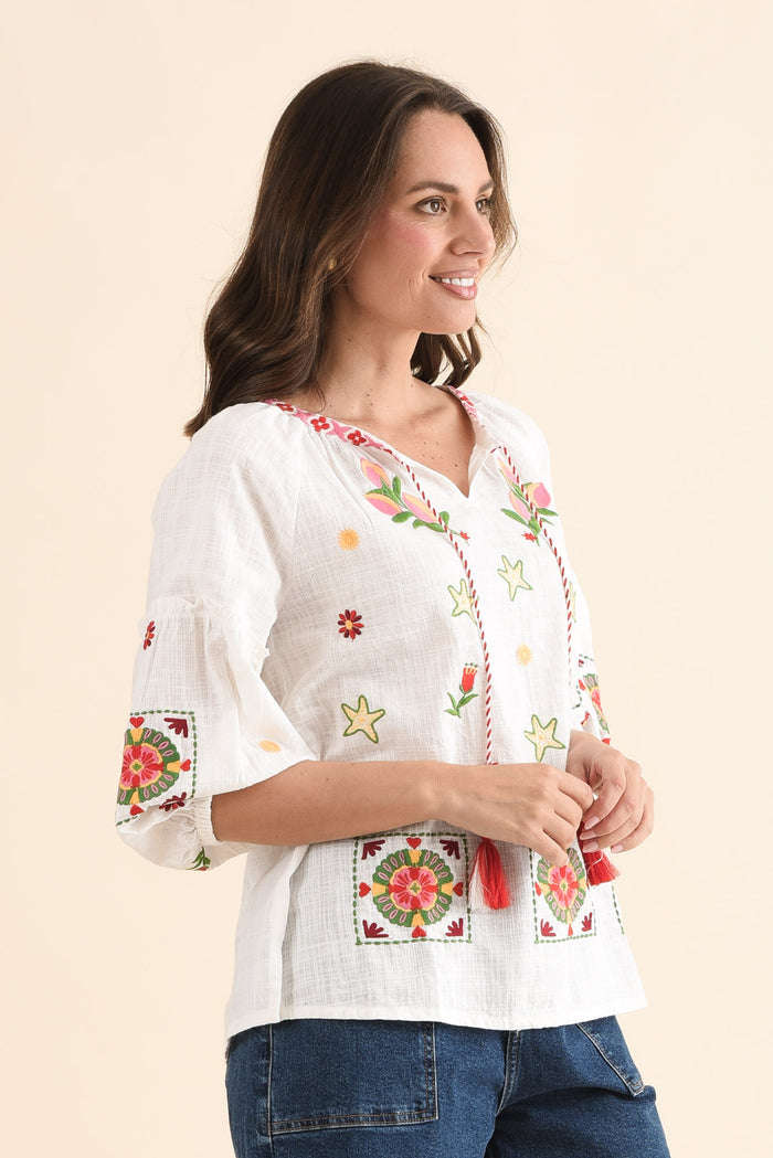 Paradiso Cream Beach Cotton Tassel Top,Side,Brunette model,alt text|model:MJ
