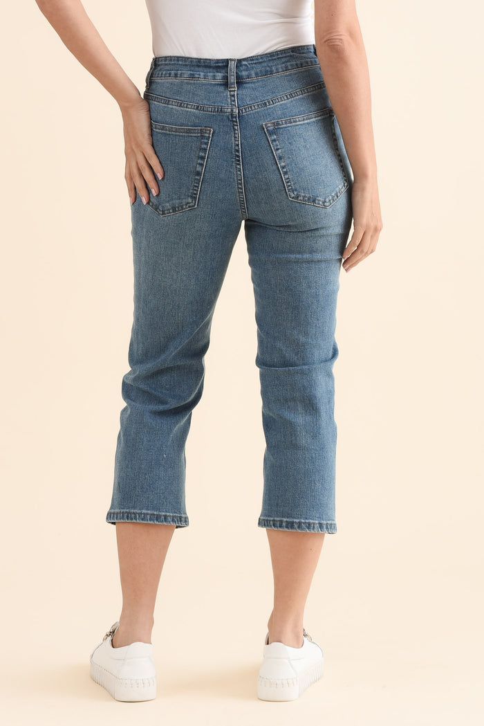 Perfect Blue Denim Cropped Jeans,Back,Brunette model,alt text|model:MJ