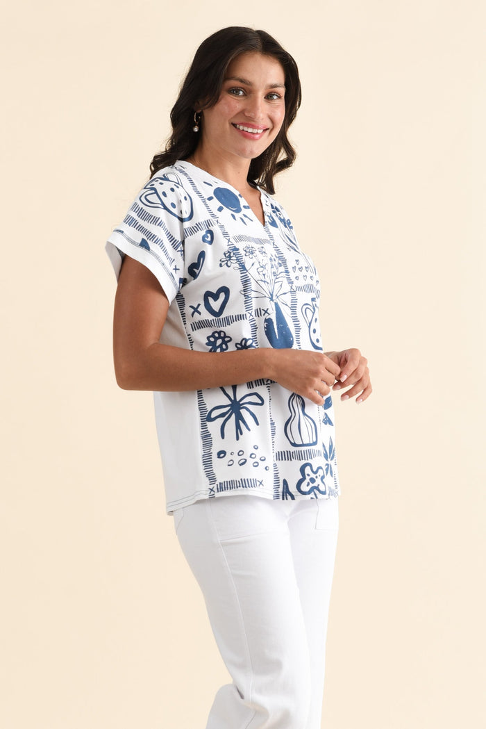 Perrie Blue Tile V Neck Top,Brunette model,alt text|model:Brontie
