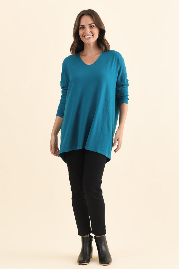 Piper Teal V Neck Knit Jumper,Brunette model,alt text|model:MJ