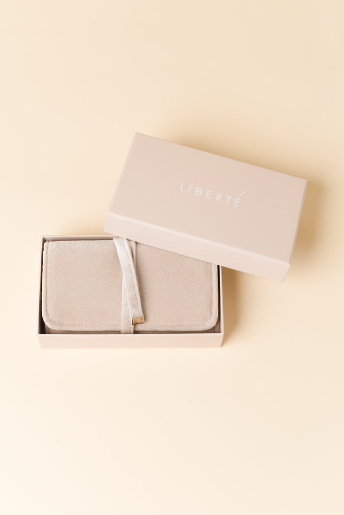Pisa Beige Velvet Jewellery Wallet