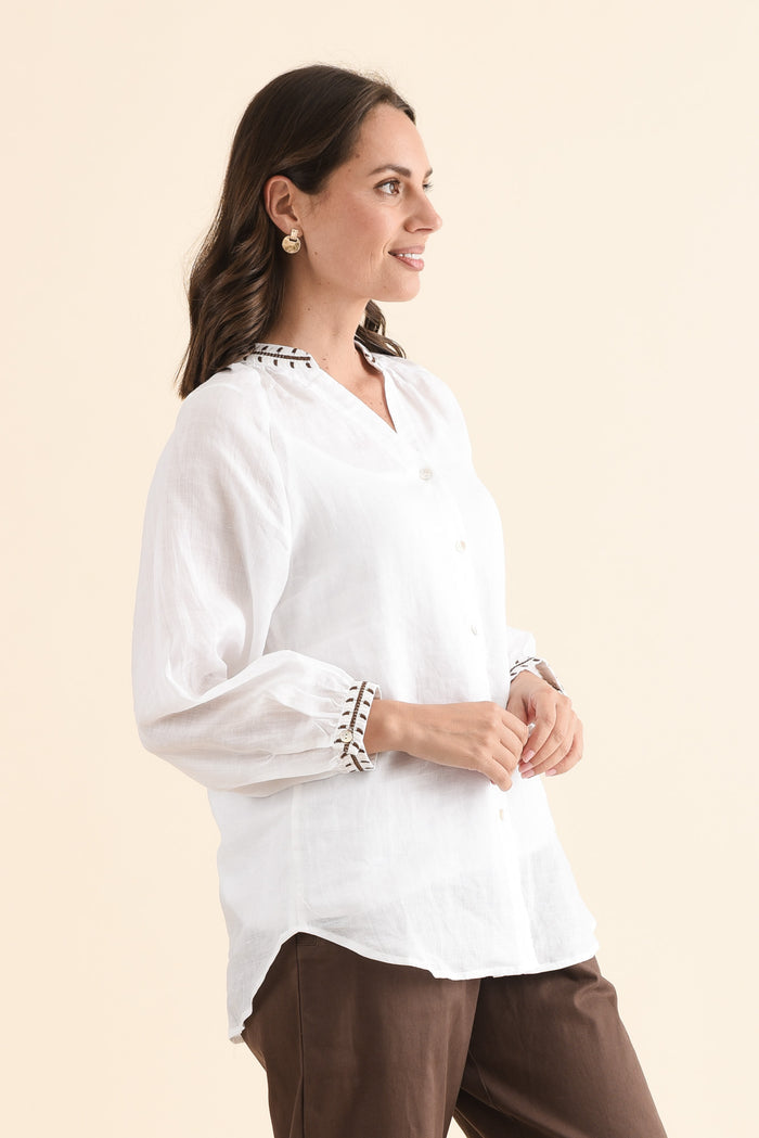 Pixie White Cotton Embroidered Blouse,Side,Brunette model,alt text|model:MJ