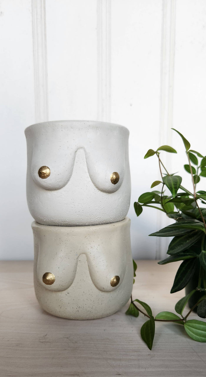 PLANT ‘ER HERE Golden Boob Pot
