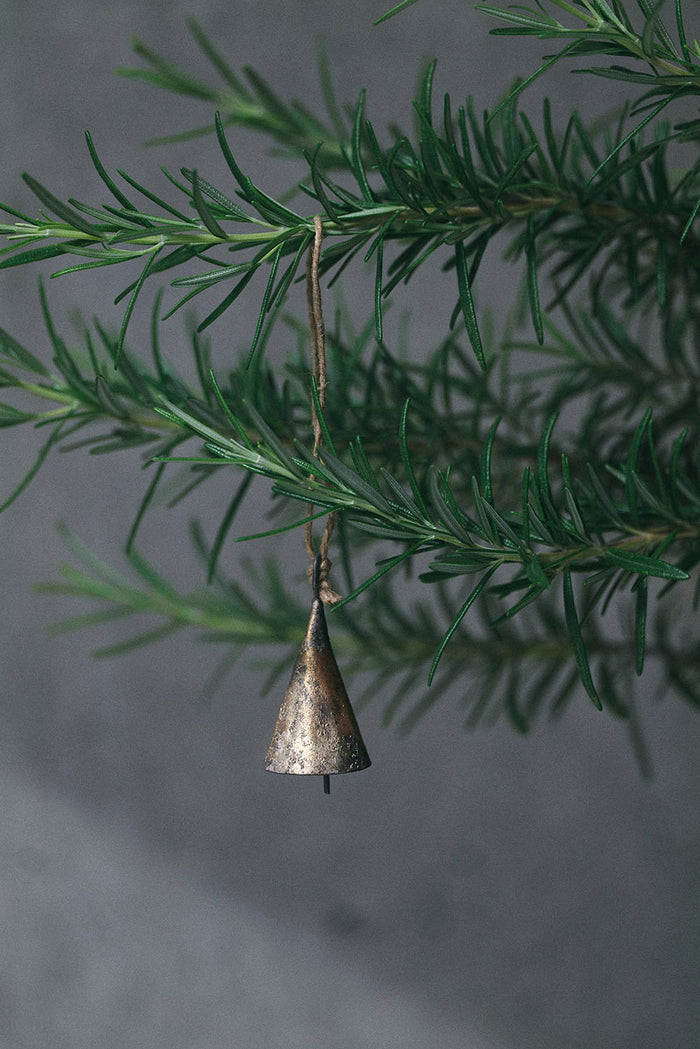 Pointed Bells