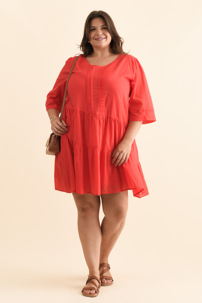 Portia Red Cotton Asymmetrical Dress,Brunette model,plus-size,curve-dresses,plus-size-sleeved-dresses,plus-size-midi-dresses,plus-size-cotton-dresses,plus-size-summer-dresses,alt text|model:Gabby