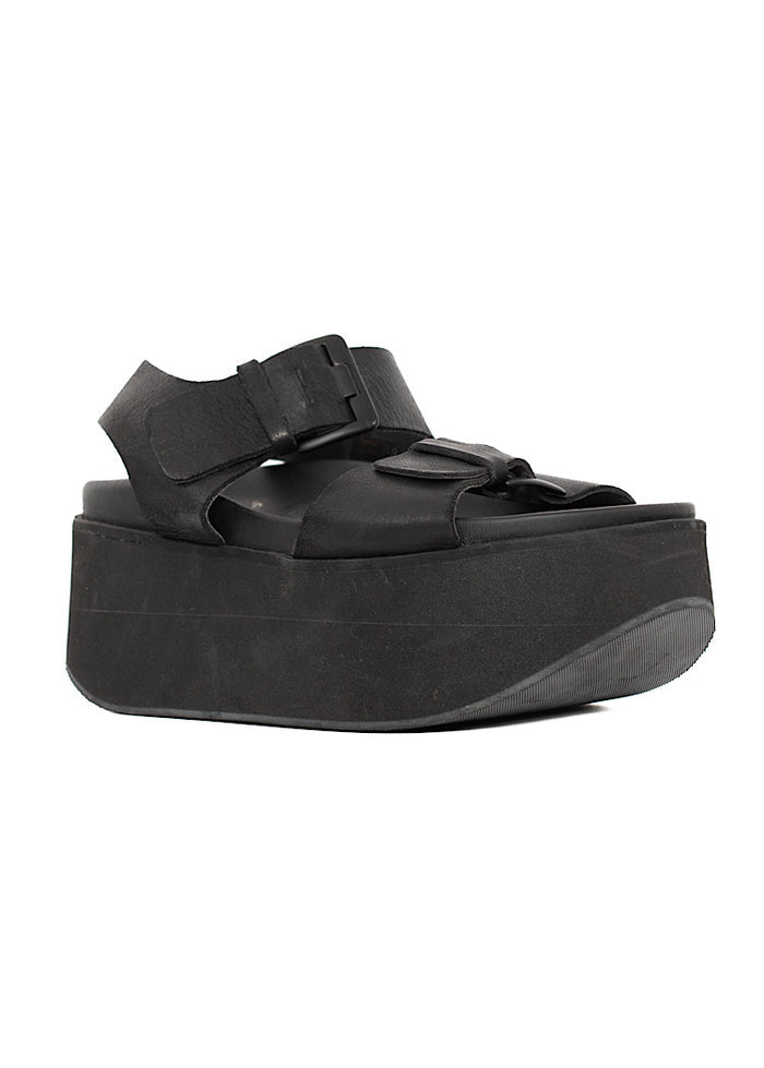 PRE-LOVED LOFINA SANDAL