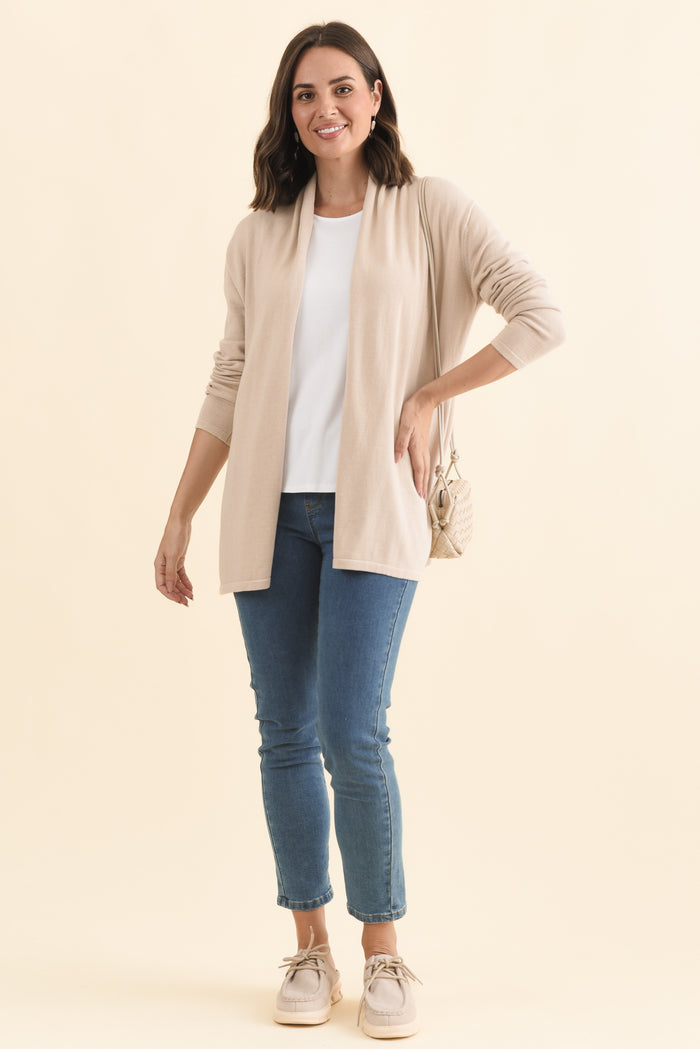 Primrose Natural Cotton Drape Cardigan,Brunette model,alt text|model:MJ