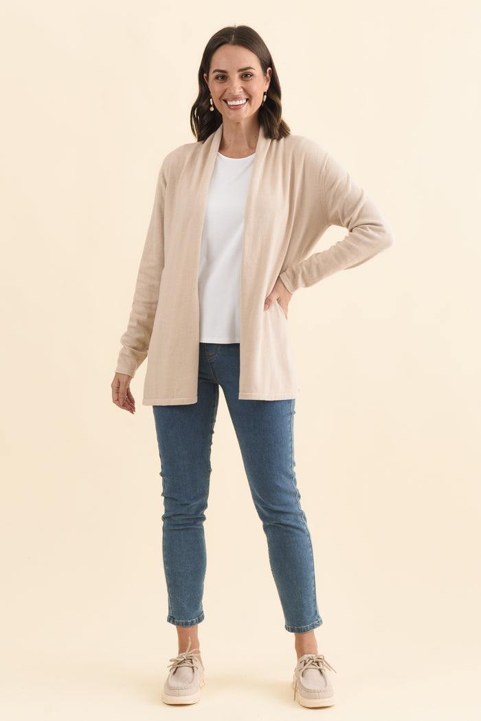 Primrose Natural Cotton Drape Cardigan,Brunette model,alt text|model:MJ
