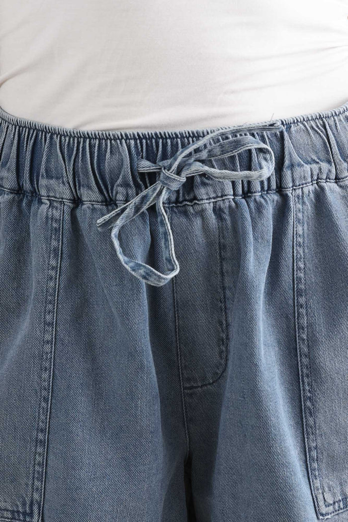 Quinn Blue Denim Pocket Shorts,brunette model,Close up of outfit,alt text|model:Cara