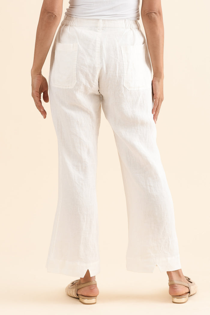 Ralph White Linen Pocket Pants,Back,Brunette model,alt text|model:Cara