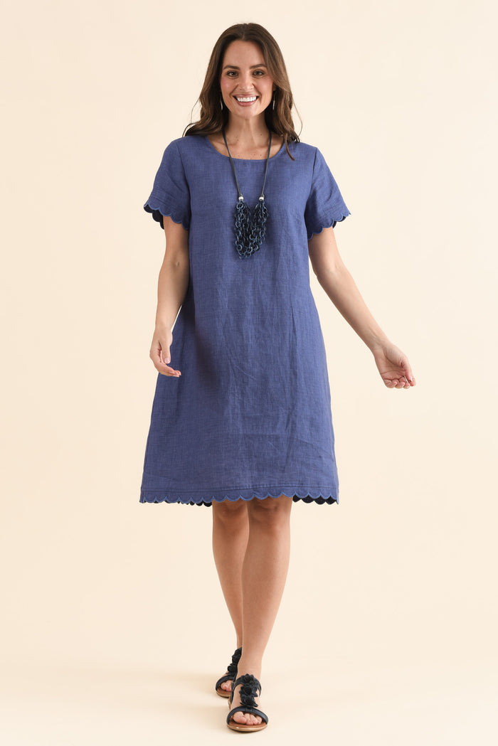 Ravello Steel Linen Pocket Dress,Front,Brunette model,alt text|model:MJ