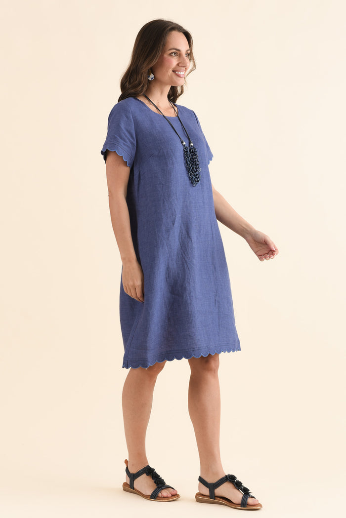 Ravello Steel Linen Pocket Dress,Side,Brunette model,alt text|model:MJ