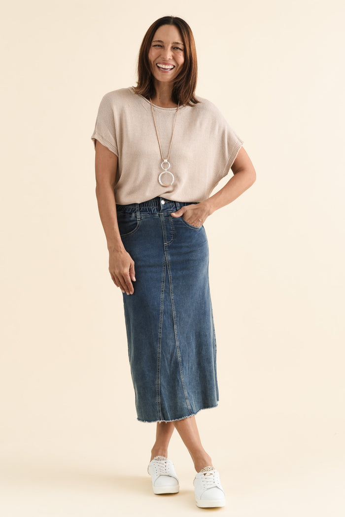 Rawlins Beige Cotton Knit Top,brunette model,Full Outfit,alt text|model:Cara