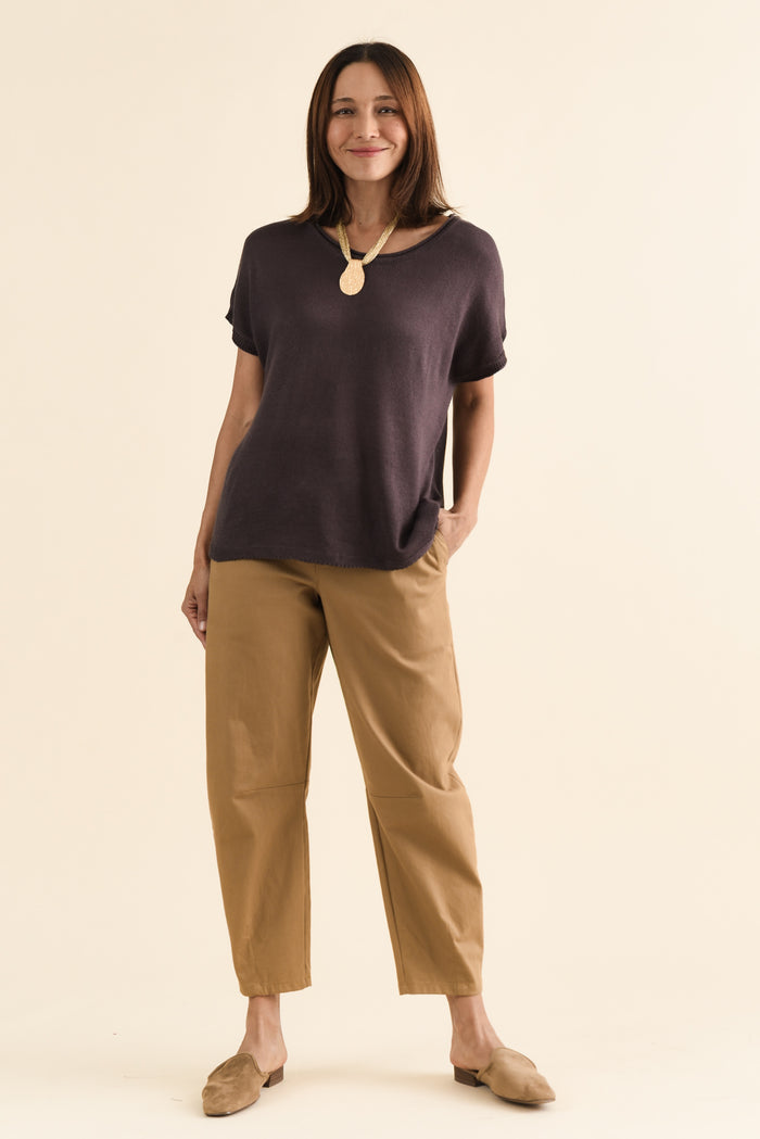 Rawlins Chocolate Cotton Knit Top,brunette model,Full Outfit,alt text|model:Cara