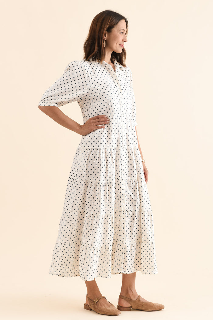 Raymond Navy Diamond Linen Button Dress,Side,Brunette model,alt text|model:Cara