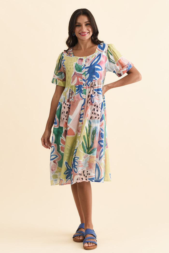 Rayna Blue Flower Button Dress,Brunette model,alt text|model:Brontie