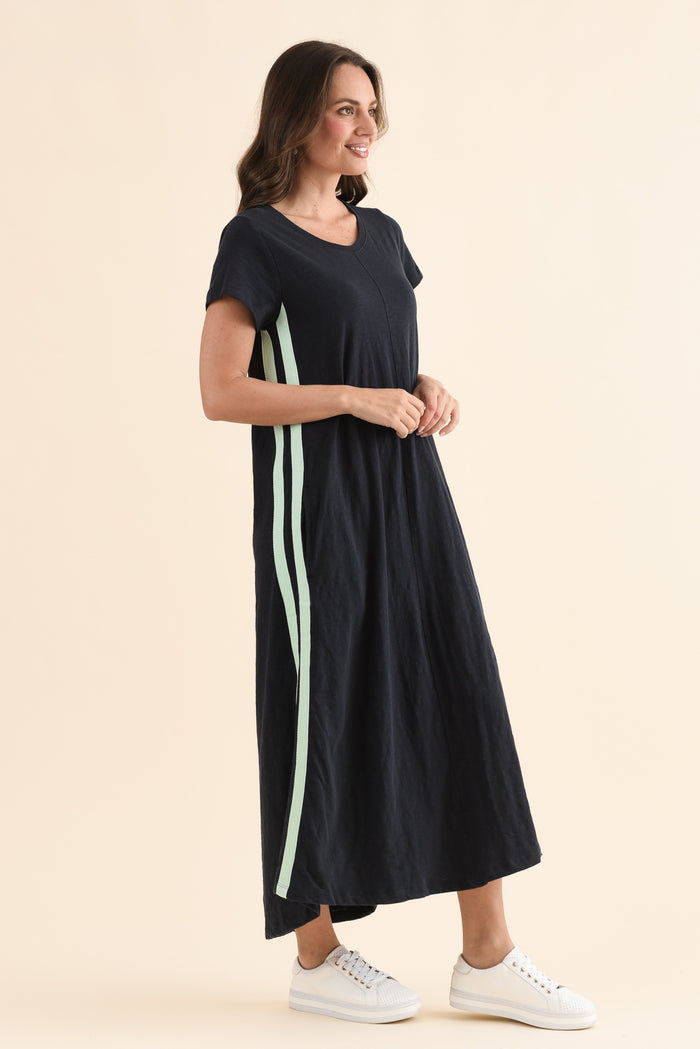 Recovery Mint Trim Cotton Dress,Side,Brunette model,alt text|model:MJ