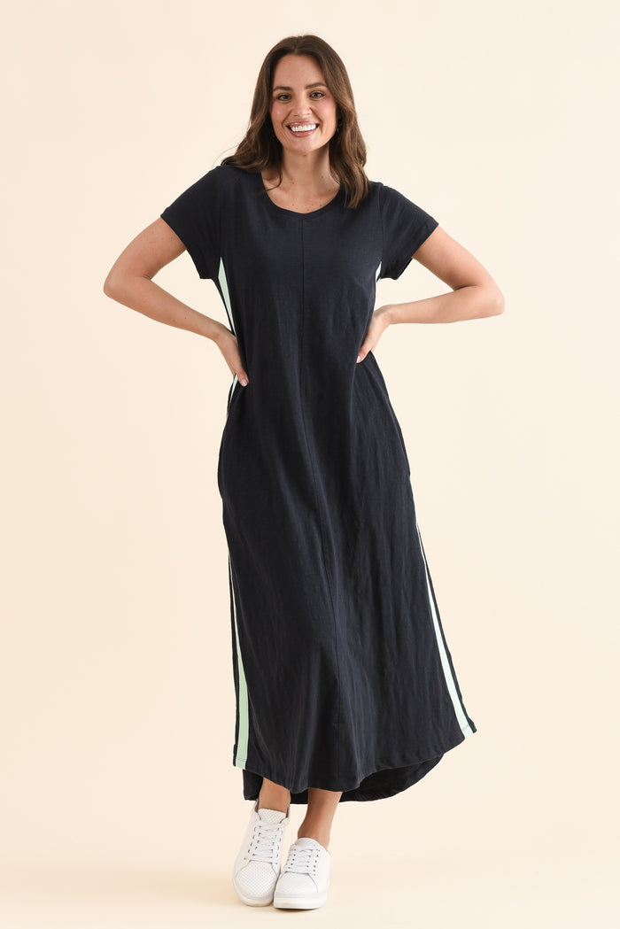 Recovery Mint Trim Cotton Dress,Full Body,Brunette model,alt text|model:MJ